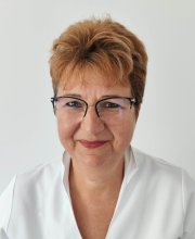 Dr. Illés Krisztina